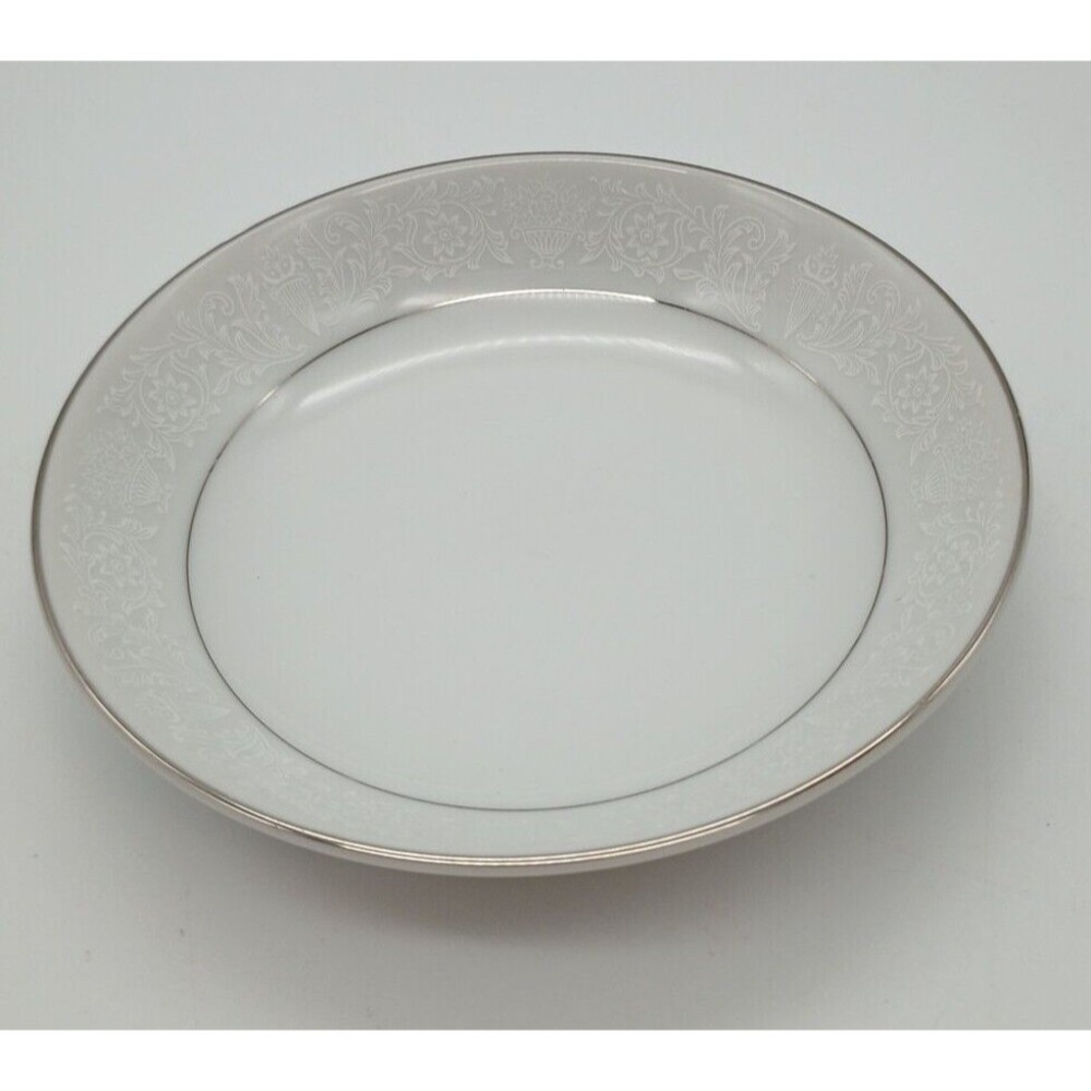 Crown Victoria Lovelace 5 1/2" FRUIT DESSERT BOWL  Berry Replacement Piece